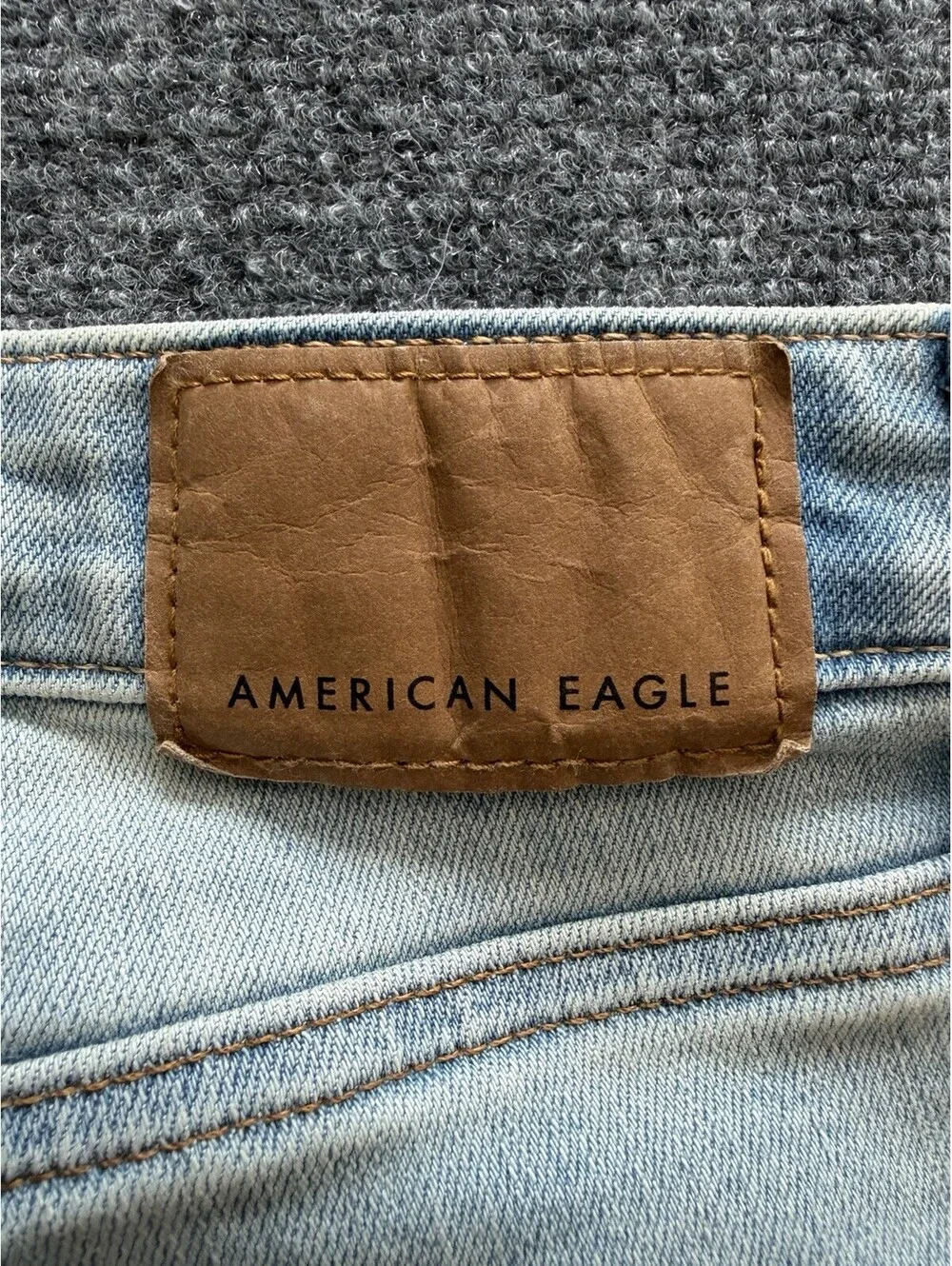New with tags American Eagle 30x32 slim straight leg jean Airflex+ Stretch Soft